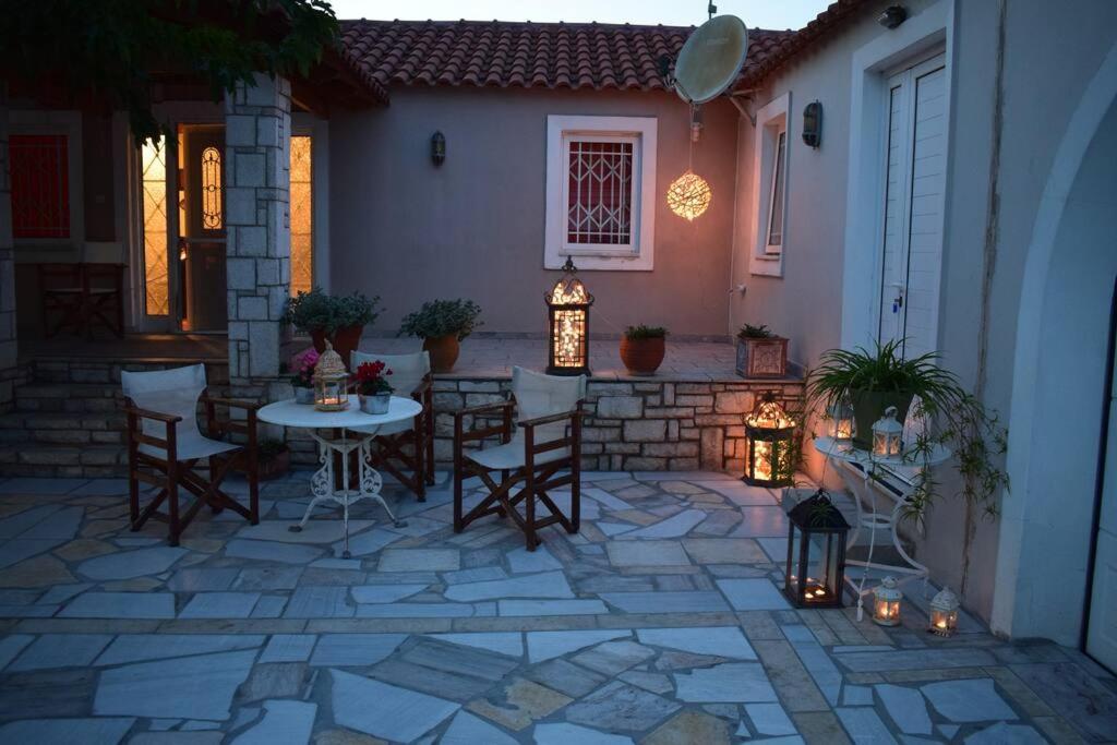 Βίλα Εύη Ligourio Esterno foto