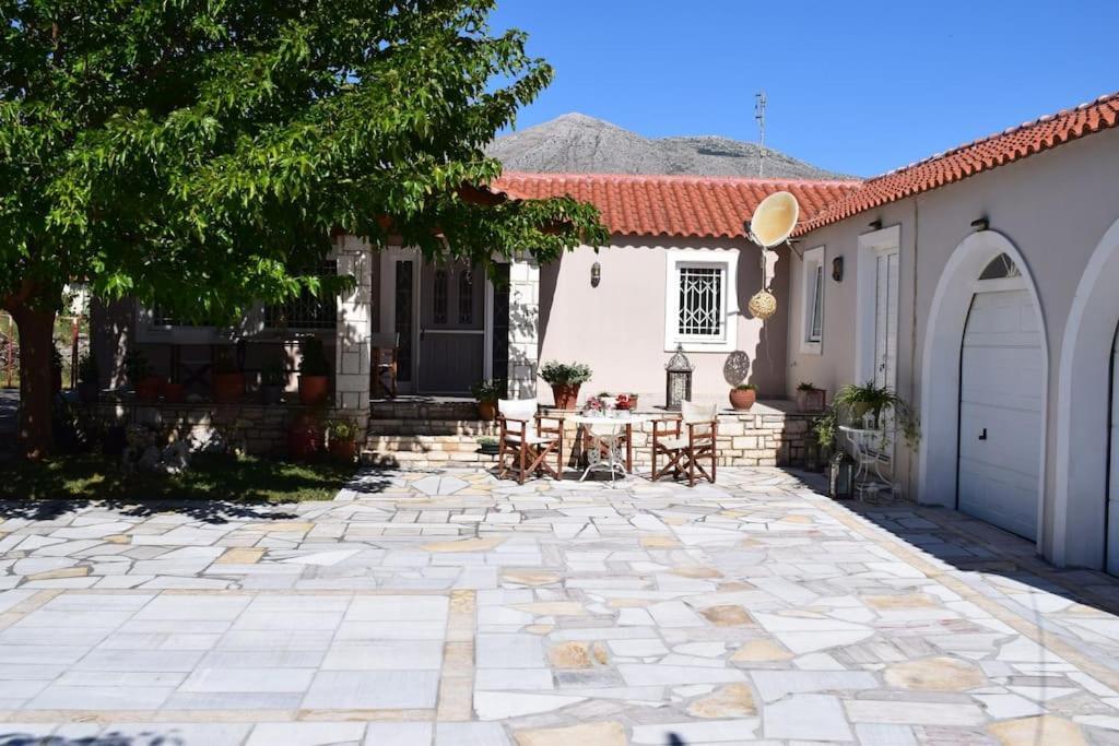 Βίλα Εύη Ligourio Esterno foto